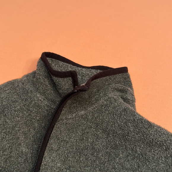 Donna Karan jacket. Size medium. Gray - Picture 8 of 9